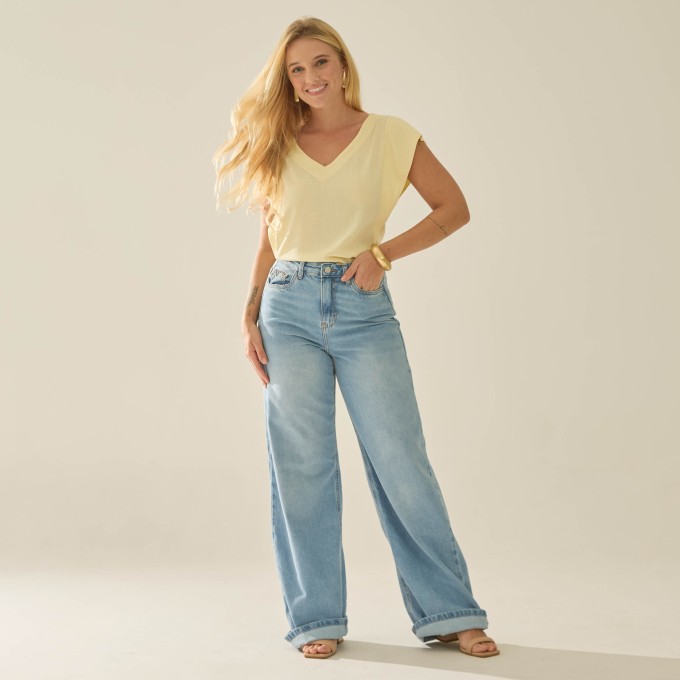 Blusa Viscolinho Vitória
