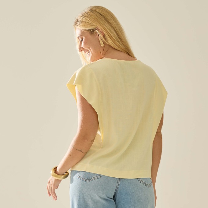 Blusa Viscolinho Vitória