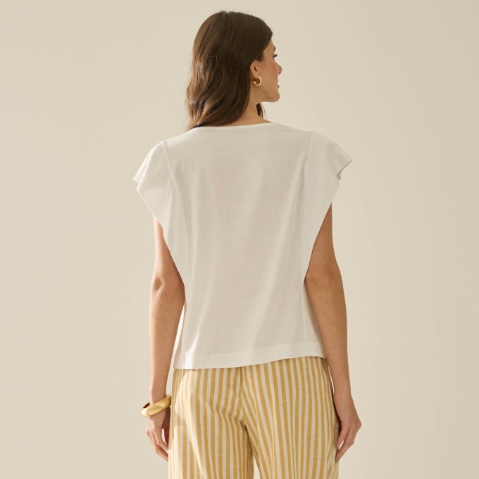 Blusa Viscolinho Vitória