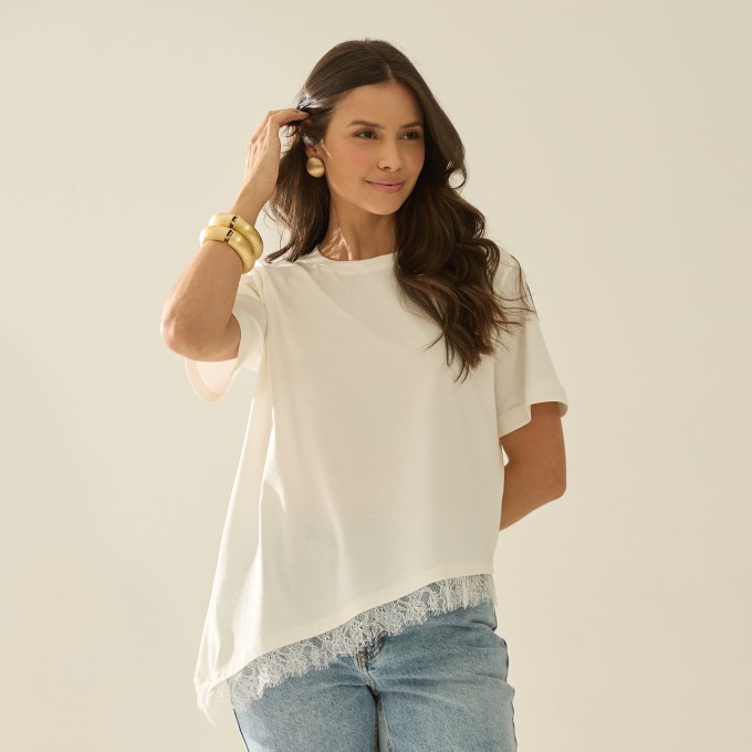Blusa Malha Com Renda Naiá
